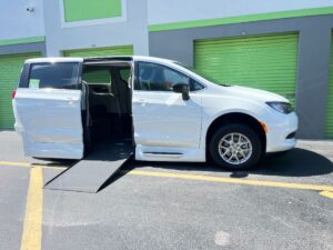 White Chrysler Voyager with Vantage Mobility Side Entry Automatic In Floor conversion