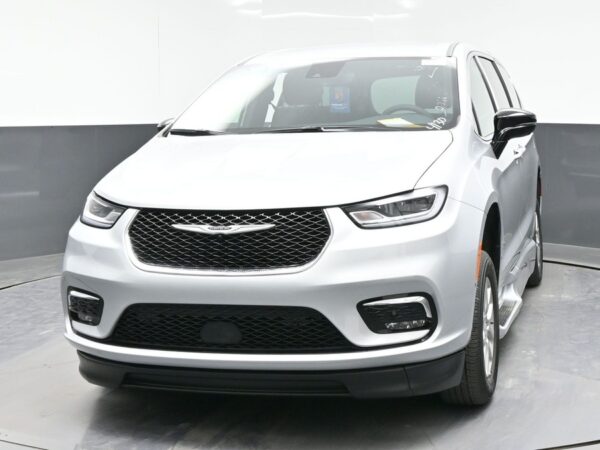 Silver Chrysler Pacifica with BraunAbility Side Entry Automatic In Floor conversion