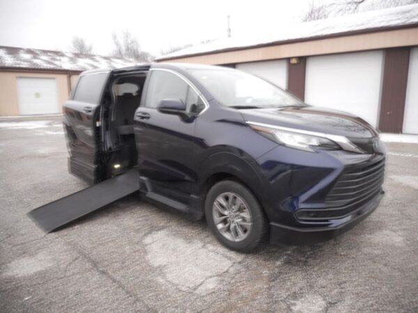 Blue Toyota Sienna with Vantage Mobility Side Entry Automatic In Floor conversion