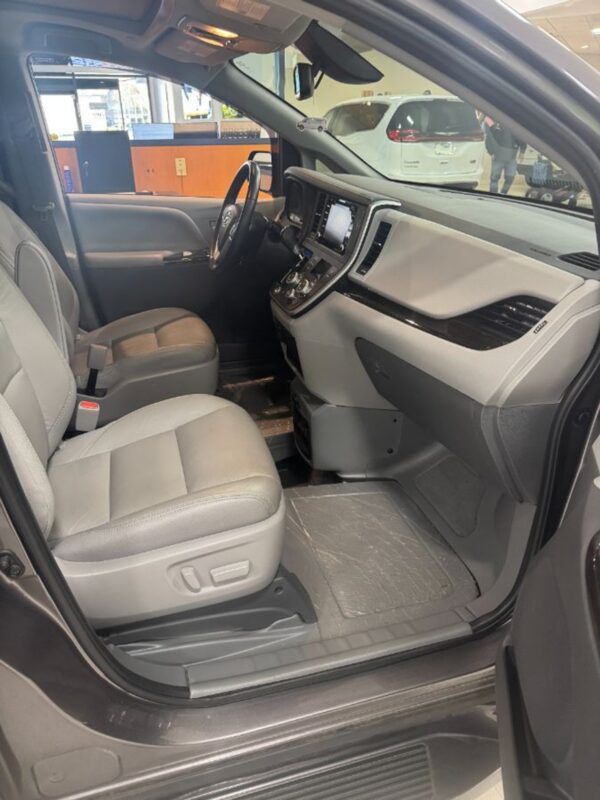 Grey Toyota Sienna with BraunAbility Side Entry Automatic In Floor conversion