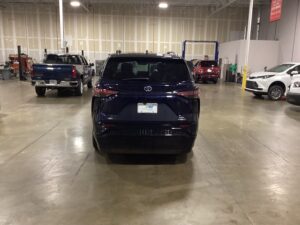 Blue Toyota Sienna with Vantage Mobility Side Entry Automatic In Floor conversion