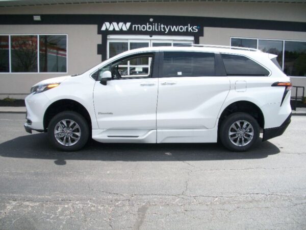 White Toyota Sienna with BraunAbility Side Entry Automatic In Floor conversion