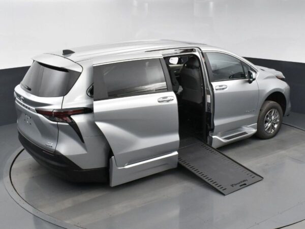 Silver Toyota Sienna with BraunAbility Side Entry Automatic In Floor conversion