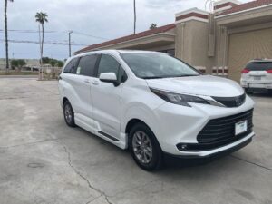 White Toyota Sienna with Vantage Mobility Side Entry Automatic In Floor conversion