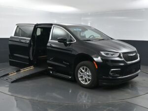 Black Chrysler Pacifica with BraunAbility Side Entry Automatic Fold Out conversion