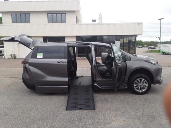 Grey Toyota Sienna with BraunAbility Side Entry Automatic Fold Out conversion