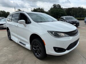 White Chrysler Pacifica with Vantage Mobility Side Entry Automatic In Floor conversion