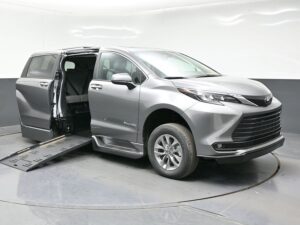 Grey Toyota Sienna with BraunAbility Side Entry Automatic Fold Out conversion