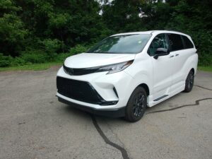 White Toyota Sienna with Vantage Mobility Side Entry Automatic In Floor conversion