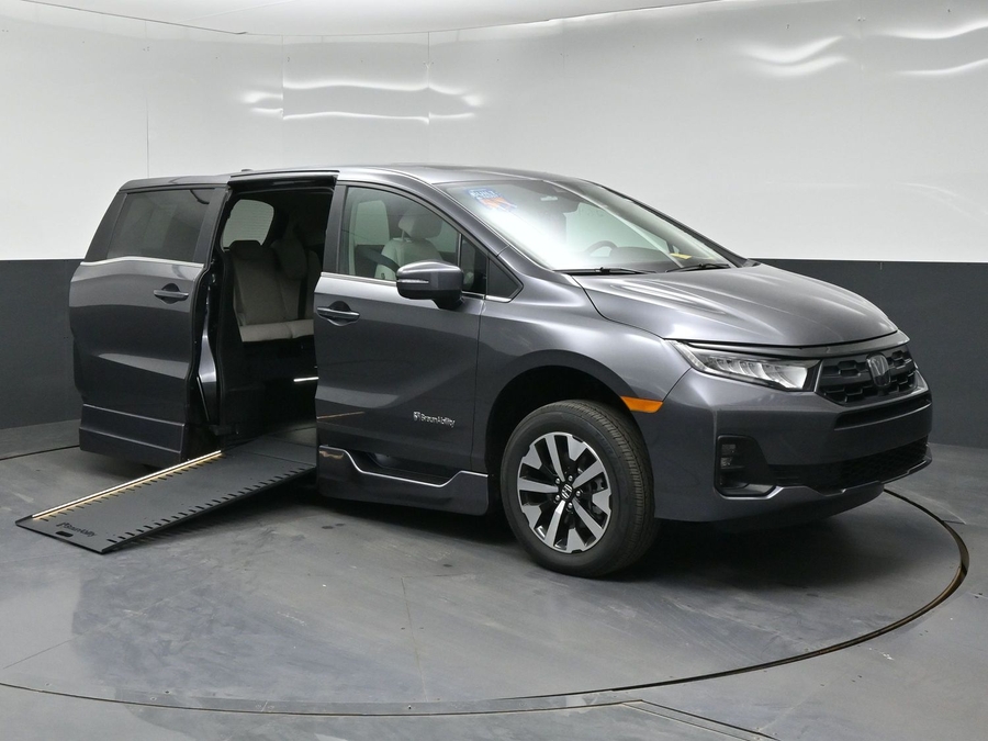 Grey Honda Odyssey with BraunAbility Side Entry Automatic In Floor conversion