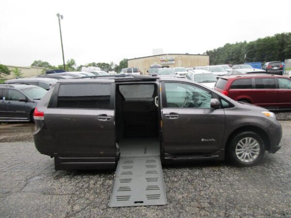 Grey Toyota Sienna with BraunAbility Side Entry Automatic Fold Out conversion