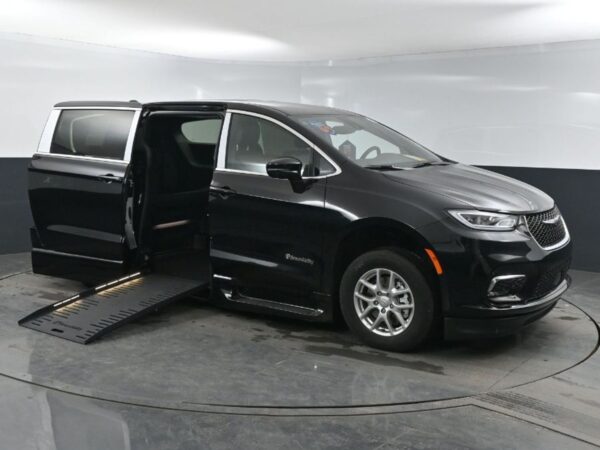Black Chrysler Pacifica with BraunAbility Side Entry Automatic Fold Out conversion