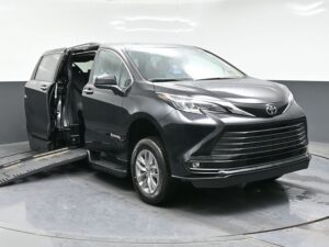 Black Toyota Sienna with BraunAbility Side Entry Automatic Fold Out conversion