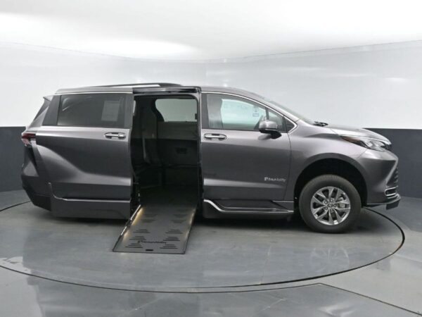 Grey Toyota Sienna with BraunAbility Side Entry Automatic Fold Out conversion