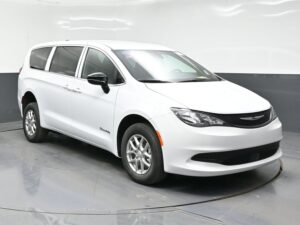 White Chrysler Voyager with BraunAbility Rear Entry Manual Fold Out conversion