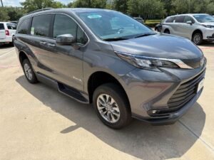 Grey Toyota Sienna with BraunAbility Side Entry Automatic Fold Out conversion