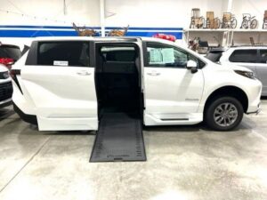 White Toyota Sienna with BraunAbility Side Entry Automatic In Floor conversion