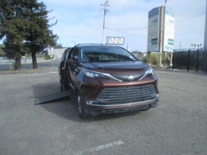 Brown Toyota Sienna with Vantage Mobility Side Entry Automatic In Floor conversion