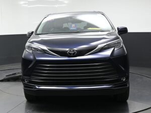 Blue Toyota Sienna with BraunAbility Side Entry Automatic Fold Out conversion
