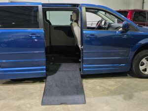 Blue Dodge Grand Caravan with Vantage Mobility Side Entry Automatic In Floor conversion