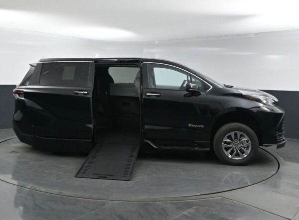 Black Toyota Sienna with BraunAbility Side Entry Automatic In Floor conversion