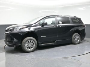Black Toyota Sienna with BraunAbility Side Entry Automatic Fold Out conversion