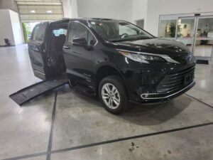Black Toyota Sienna with BraunAbility Side Entry Automatic Fold Out conversion
