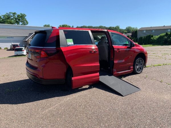 Red Honda Odyssey with Vantage Mobility Side Entry Automatic In Floor conversion
