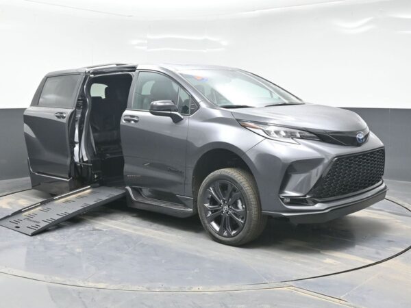 Grey Toyota Sienna with BraunAbility Side Entry Automatic Fold Out conversion