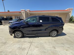 Blue Toyota Sienna with Vantage Mobility Side Entry Automatic In Floor conversion