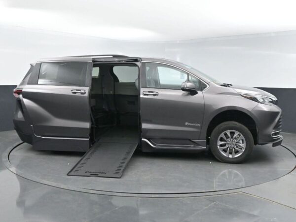 Grey Toyota Sienna with BraunAbility Side Entry Automatic In Floor conversion