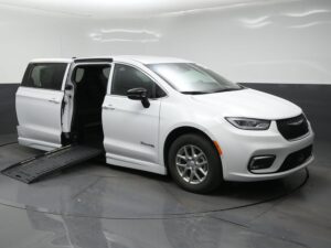 White Chrysler Pacifica with BraunAbility Side Entry Automatic Fold Out conversion