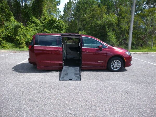 Red Chrysler Voyager with BraunAbility Side Entry Automatic Fold Out conversion