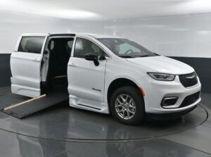 White Chrysler Pacifica with BraunAbility Side Entry Automatic In Floor conversion