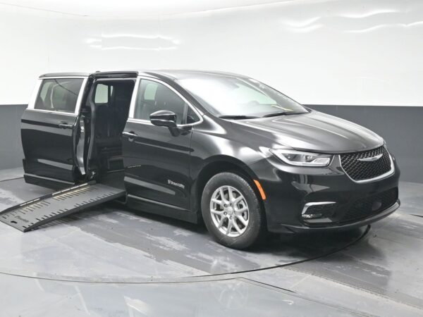 Black Chrysler Pacifica with BraunAbility Side Entry Automatic Fold Out conversion