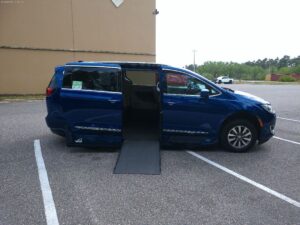 Blue Chrysler Pacifica with Vantage Mobility Side Entry Automatic In Floor conversion