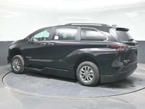 Black Toyota Sienna with BraunAbility Side Entry Automatic Fold Out conversion