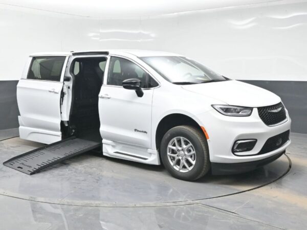 White Chrysler Pacifica with BraunAbility Side Entry Automatic Fold Out conversion