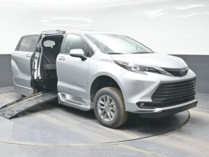 Silver Toyota Sienna with BraunAbility Side Entry Automatic Fold Out conversion