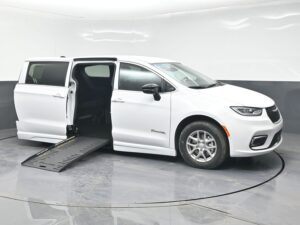 White Chrysler Pacifica with BraunAbility Side Entry Automatic Fold Out conversion