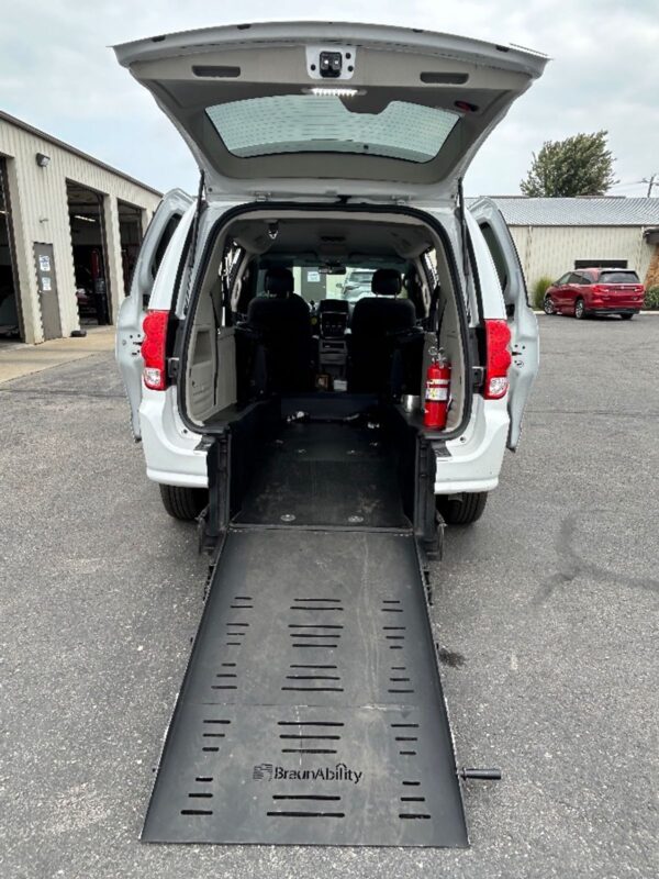 White Dodge Grand Caravan with BraunAbility Rear Entry Manual Fold Out conversion