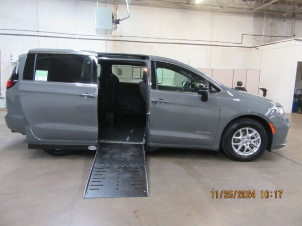 Grey Chrysler Pacifica with Driverge Side Entry Automatic Fold Out conversion