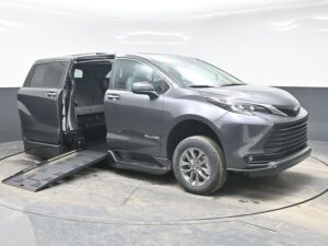 Grey Toyota Sienna with BraunAbility Side Entry Automatic Fold Out conversion