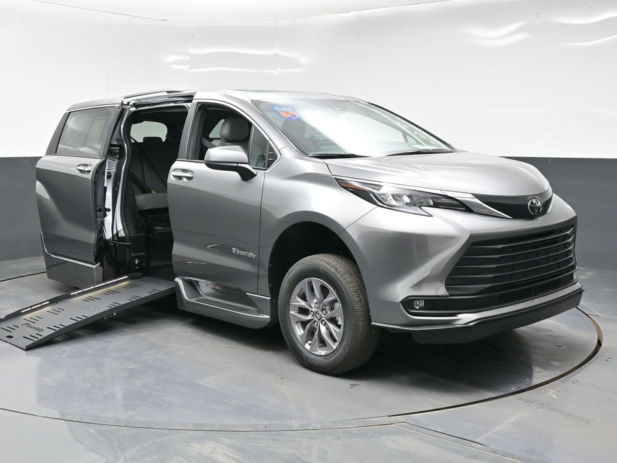 Grey Toyota Sienna with BraunAbility Side Entry Automatic Fold Out conversion