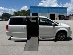 White Dodge Grand Caravan with Vantage Mobility Side Entry Automatic In Floor conversion