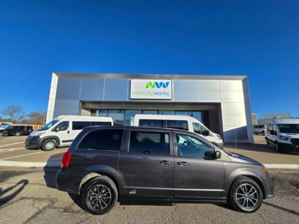 Grey Dodge Grand Caravan with Vantage Mobility Side Entry Automatic In Floor conversion