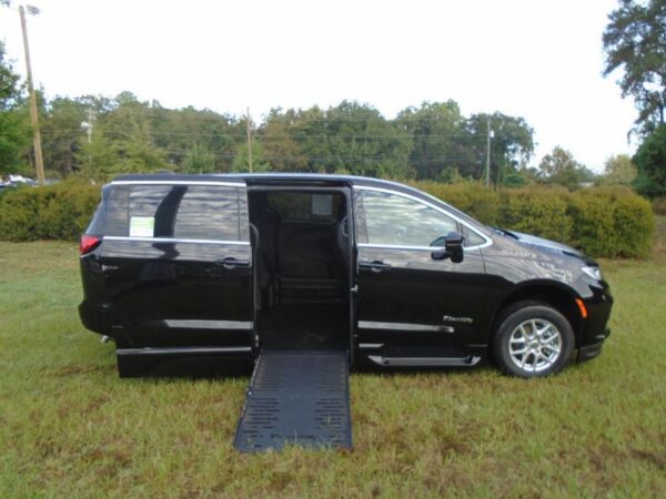 Black Chrysler Pacifica with BraunAbility Side Entry Automatic Fold Out conversion