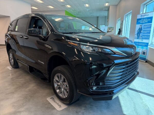 Black Toyota Sienna with BraunAbility Side Entry Automatic Fold Out conversion