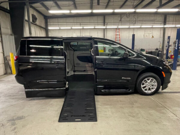 Black Chrysler Pacifica with BraunAbility Side Entry Automatic Fold Out conversion