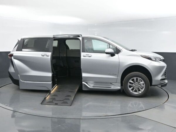 Silver Toyota Sienna with BraunAbility Side Entry Automatic Fold Out conversion